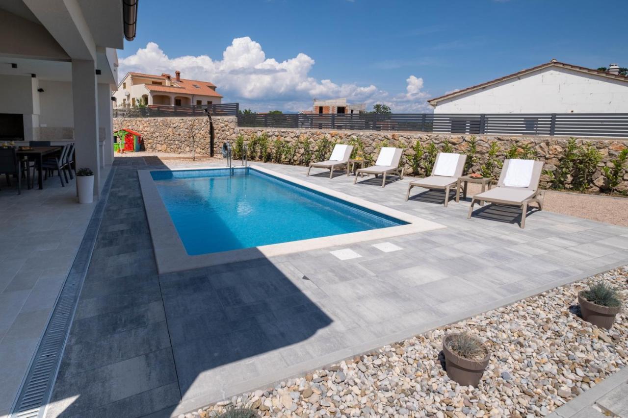 Villa Monika Muraj Экстерьер фото